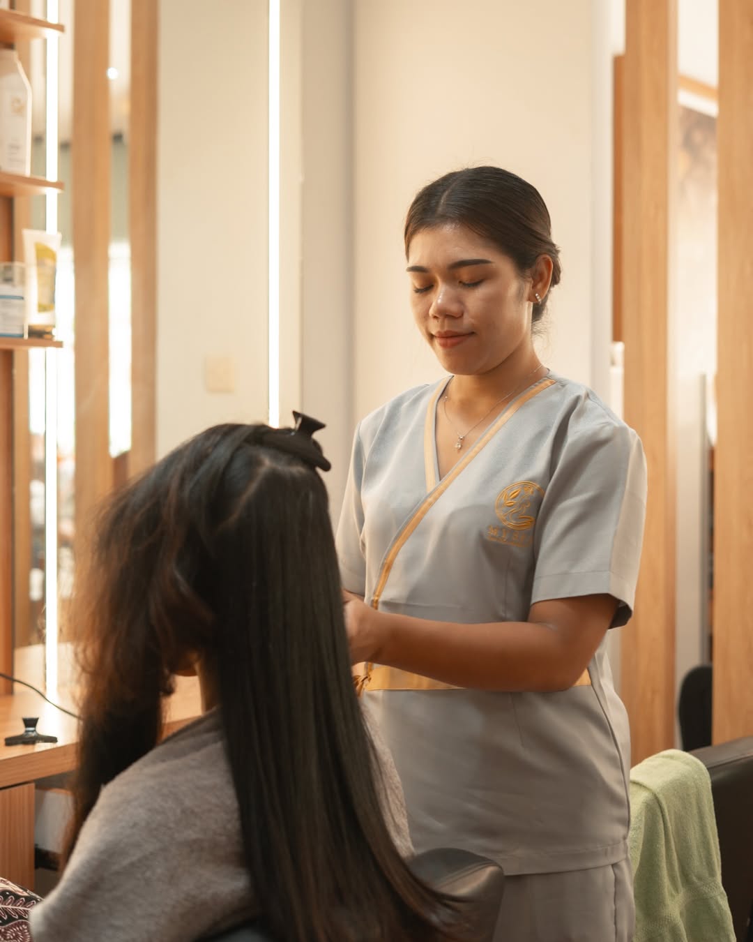 Luxury foot spa bath for pedicure treatment at MY SPA LOMBOK Kuta Mandalika